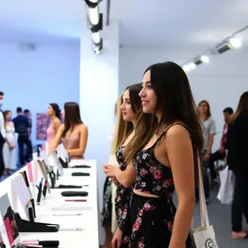 Escola de Moda, Beleza e Estética